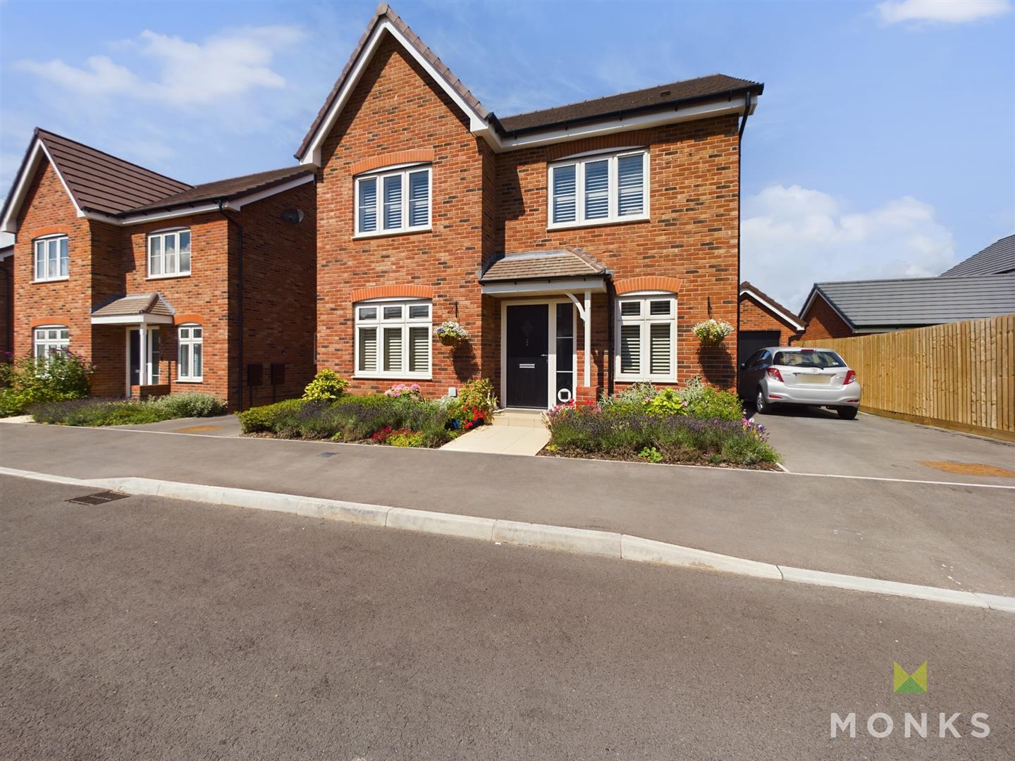 2 Dymock Drive, Shrewsbury, SY2 6GU For Sale Monks Estate & Letting