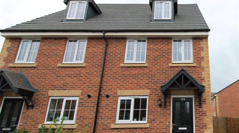 129 Gardeners Place, Shrewsbury, SY2 6FH Let Agreed