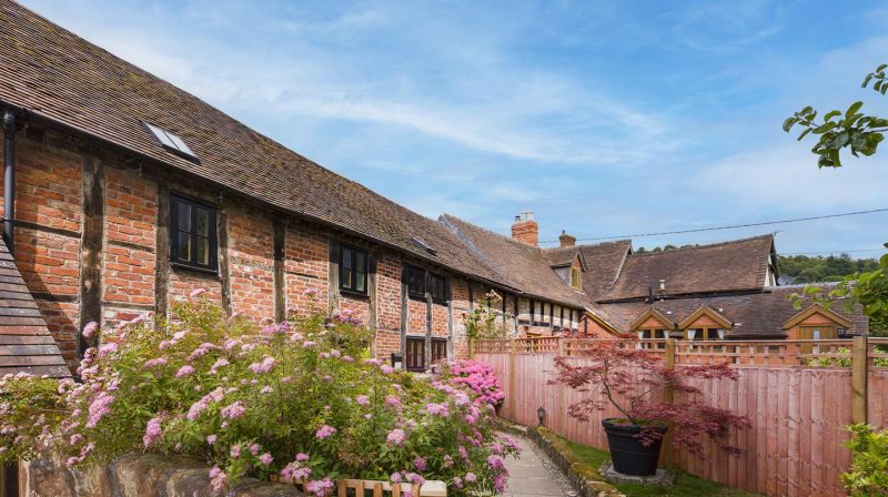 1 Garden Cottage, Barleycorn Barns , Shrewsbury, SY4 3BJ For Sale