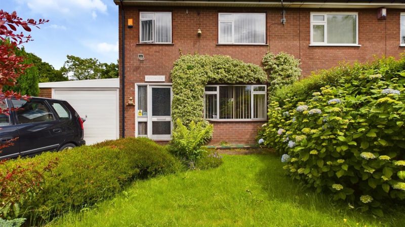 Meadow View Mount Bradford, Coopers Lane, Oswestry, SY11 3EY For Sale