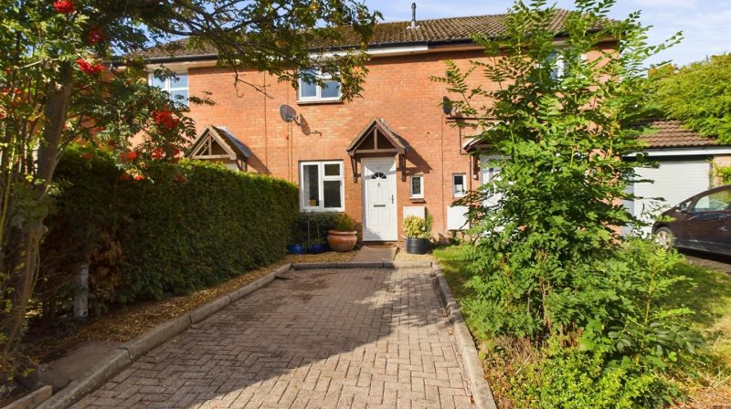 27 Sawston Close, Shrewsbury, SY3 6AY For Sale