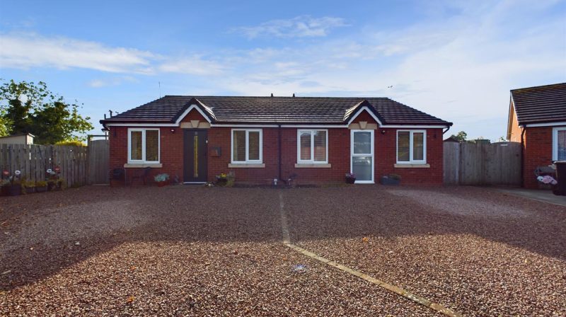 1 Parish View Old Mapsis Way, Oswestry, SY10 9FL For Sale