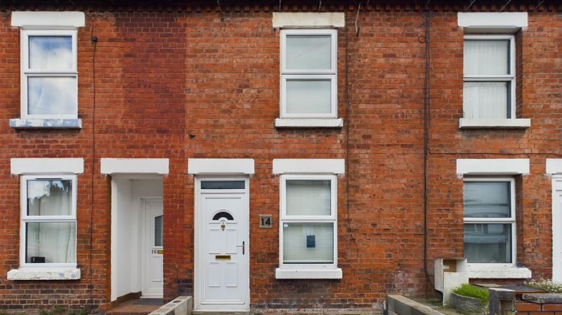 14 Prince Street, Oswestry, SY11 1LD For Sale