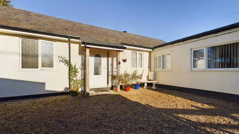 Grange Bungalow , Morton, SY10 8AJ For Sale