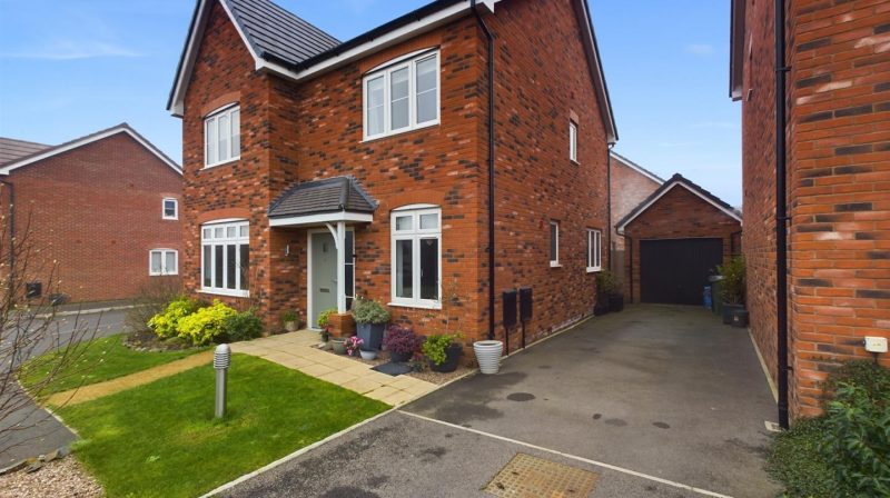 11 Higley Drive, Shrewsbury, SY2 6GW For Sale