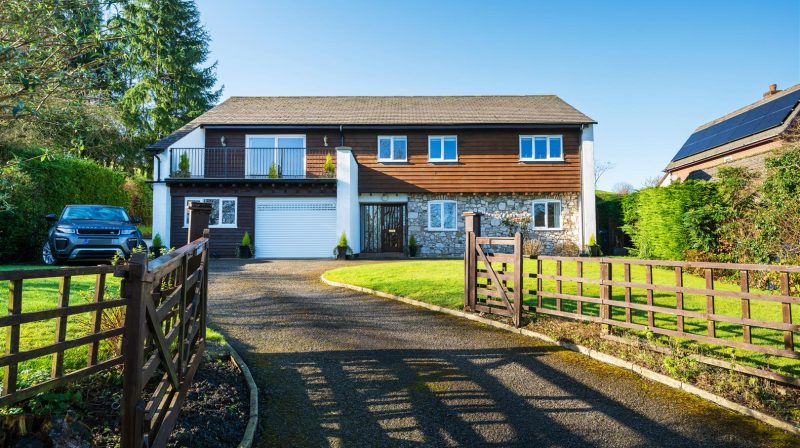 Stoneleigh 5 Llwyn Y Garth, Llanfyllin, SY22 5JZ SSTC