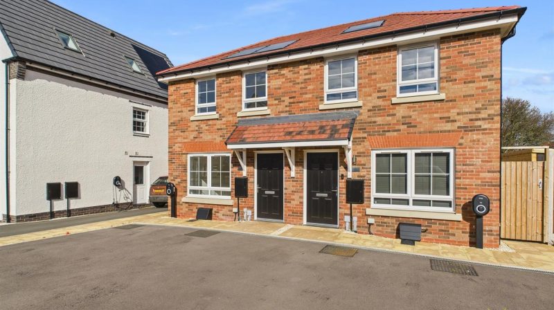 28 Orwell Road, Market Drayton, TF9 3FY SSTC