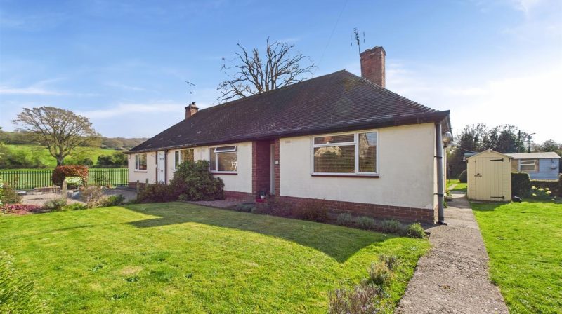 11 Callow Crescent, Shrewsbury, SY5 0BY For Sale