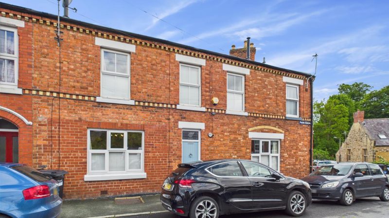 85a Park Avenue, Oswestry, SY11 1AX For Sale
