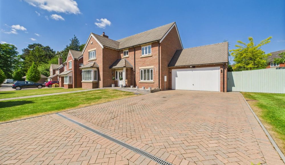 11 Leighton Park, Shrewsbury, SY3 5FS For Sale 11 Leighton Park, Shrewsbury, SY3 5FS For Sale
