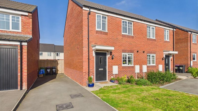 19 Howey Close, Shrewsbury, SY2 5WF SSTC 19 Howey Close, Shrewsbury, SY2 5WF SSTC