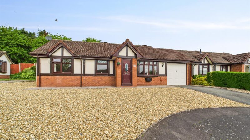 10 Millers Green, Shrewsbury, SY1 2UB For Sale