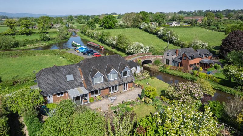 Bridge End , Oswestry, SY11 4PB For Sale Bridge End , Oswestry, SY11 4PB For Sale