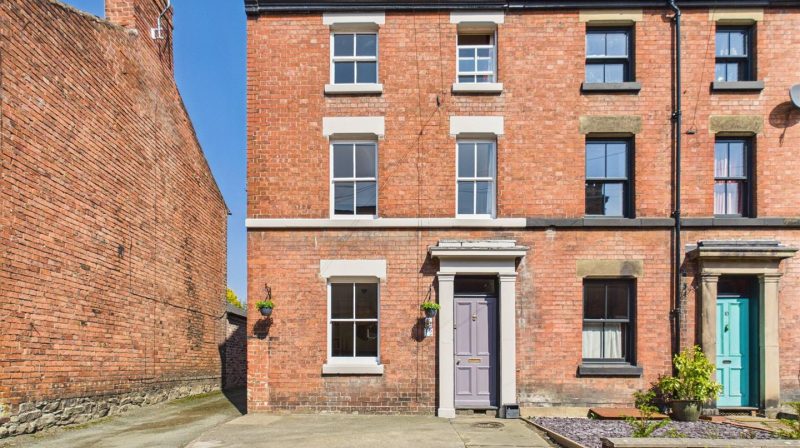 12 Roft Street, Oswestry, SY11 2ET For Sale 12 Roft Street, Oswestry, SY11 2ET For Sale