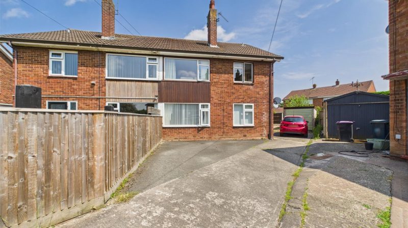 16 Combermere Drive, Shrewsbury, SY1 3BZ SSTC 16 Combermere Drive, Shrewsbury, SY1 3BZ SSTC