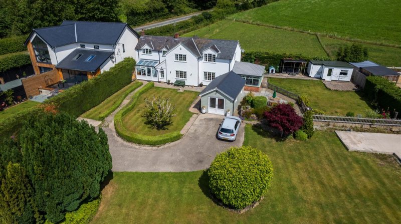 Croft Cottage St. Martins Moor, Oswestry, SY10 7BQ SSTC