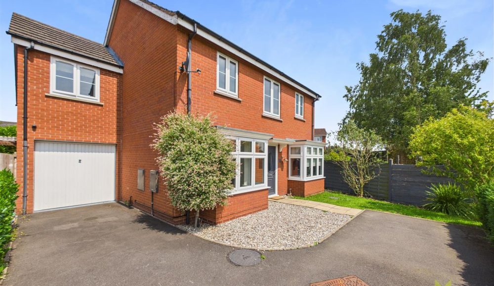 45 Harris Croft, Wem, SY4 5DU For Sale 45 Harris Croft, Wem, SY4 5DU For Sale