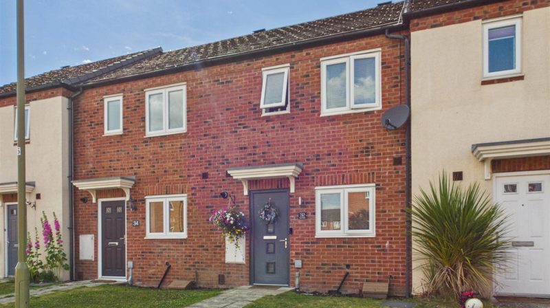 32 Cae Melin Avenue, Oswestry, SY11 2US For Sale