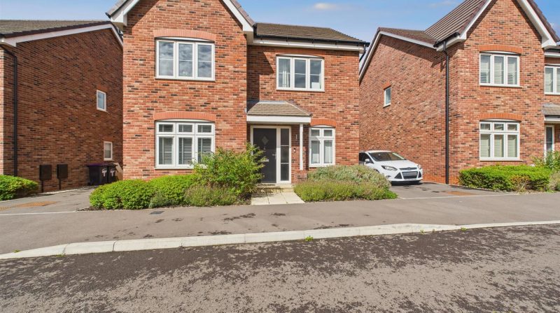 4 Dymock Drive, Shrewsbury, SY2 6GU For Sale 4 Dymock Drive, Shrewsbury, SY2 6GU For Sale