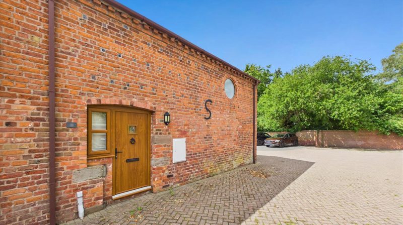 4, Stanton Court Stanton Upon Hine Heath, Shrewsbury, SY4 4LR For Sale