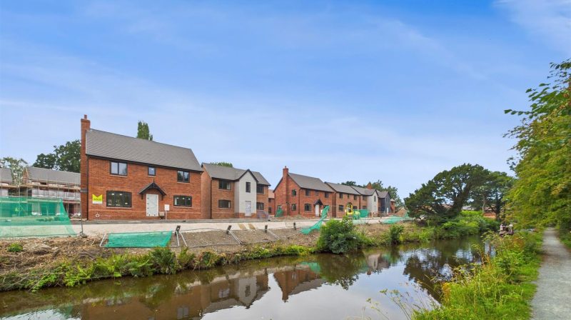 58 Stones Wharf, Oswestry, SY10 7TG For Sale 58 Stones Wharf, Oswestry, SY10 7TG For Sale