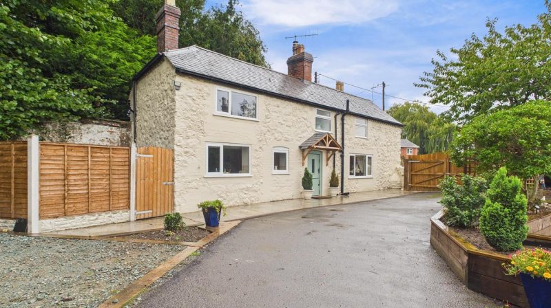 Pennal Cottage , Oswestry, SY10 8JB For Sale Pennal Cottage , Oswestry, SY10 8JB For Sale