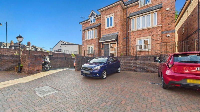 16B Chester Street, Shrewsbury, SY1 1NX For Sale