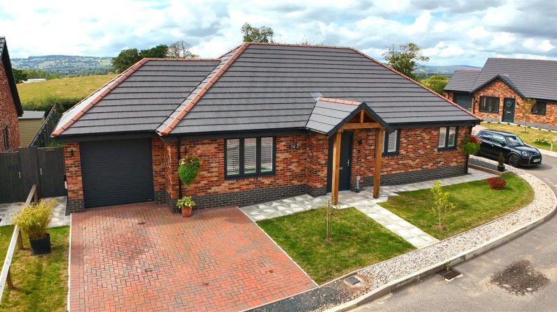 34 Morlas Meadows, Oswestry, SY11 3FJ SSTC 34 Morlas Meadows, Oswestry, SY11 3FJ SSTC