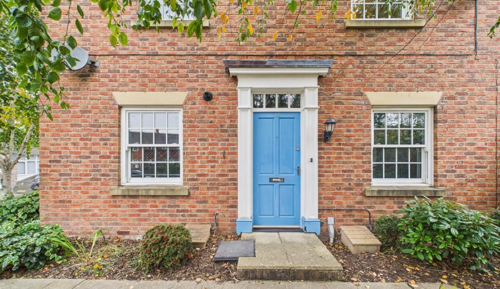 10 Llewellyn Place, Shrewsbury, SY3 8QY For Sale