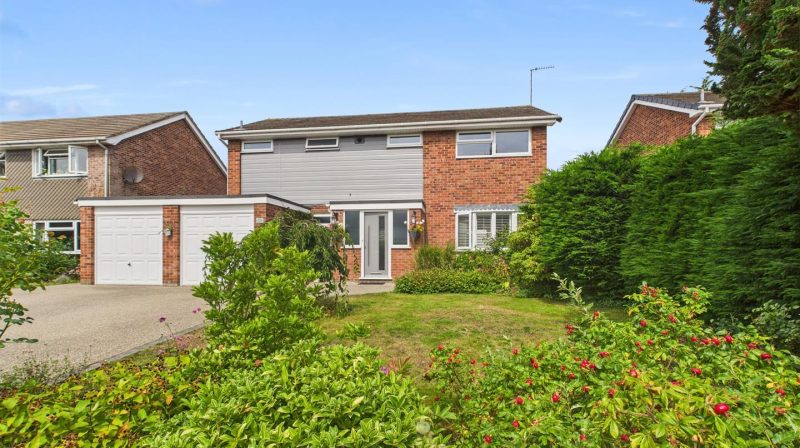 22 Westwood Drive, Shrewsbury, SY3 8YB For Sale 22 Westwood Drive, Shrewsbury, SY3 8YB For Sale