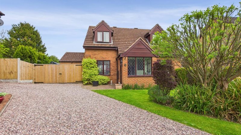 39 Noneley Road, Shrewsbury, SY4 5SQ To Let 39 Noneley Road, Shrewsbury, SY4 5SQ To Let