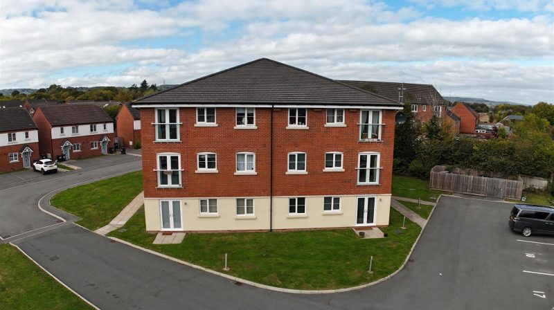 16 Lovett Place, Gobowen, SY11 3QS To Let 16 Lovett Place, Gobowen, SY11 3QS To Let