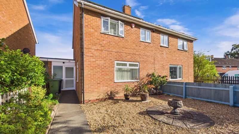 25 Dutton Green, Shrewsbury, SY1 3LY For Sale 25 Dutton Green, Shrewsbury, SY1 3LY For Sale