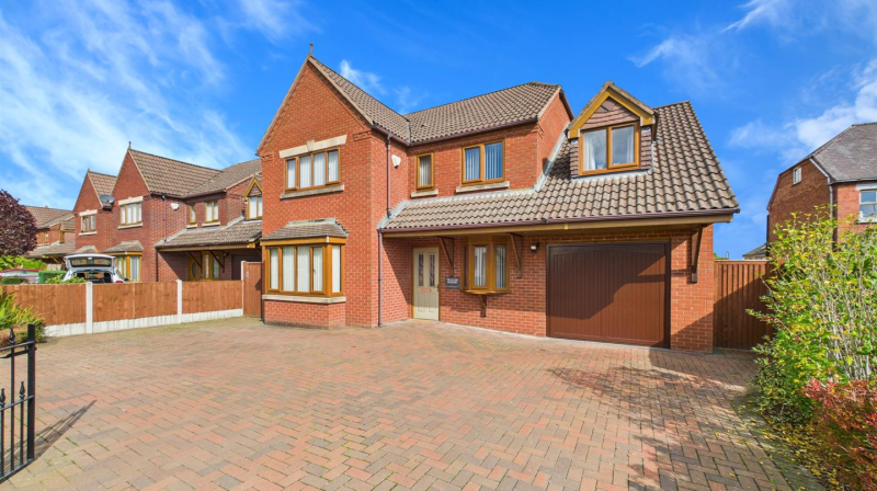 4 Queens Meadow, Queens Head, SY11 4FD For Sale 4 Queens Meadow, Queens Head, SY11 4FD For Sale