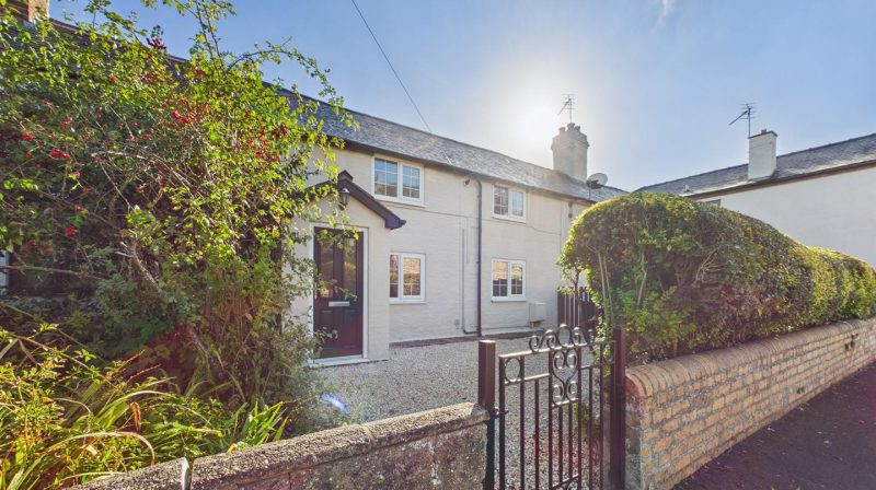 8 Upper Chirk Bank, Wrexham, LL14 5EA To Let 8 Upper Chirk Bank, Wrexham, LL14 5EA To Let