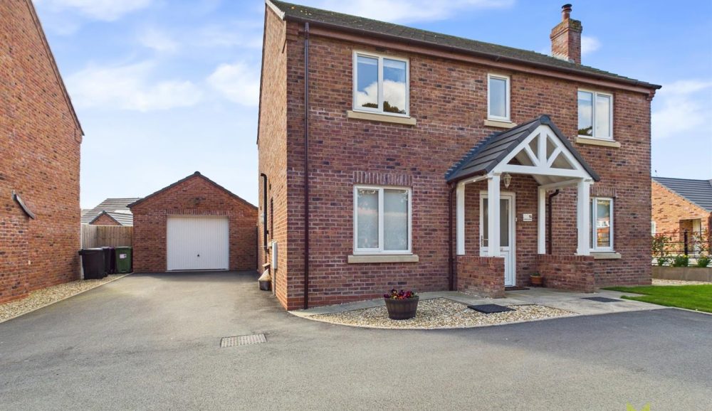 9 Ledwith Drive, West Felton, SY11 4FH For Sale