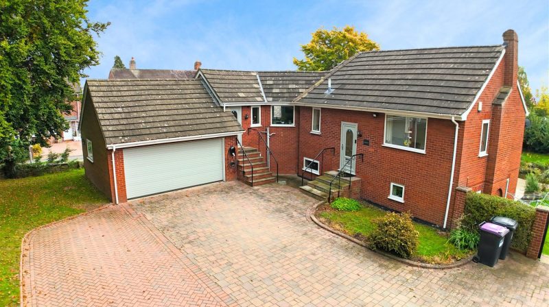 Oakdene Lowe Hill Road, Wem, SY4 5UA For Sale Oakdene Lowe Hill Road, Wem, SY4 5UA For Sale