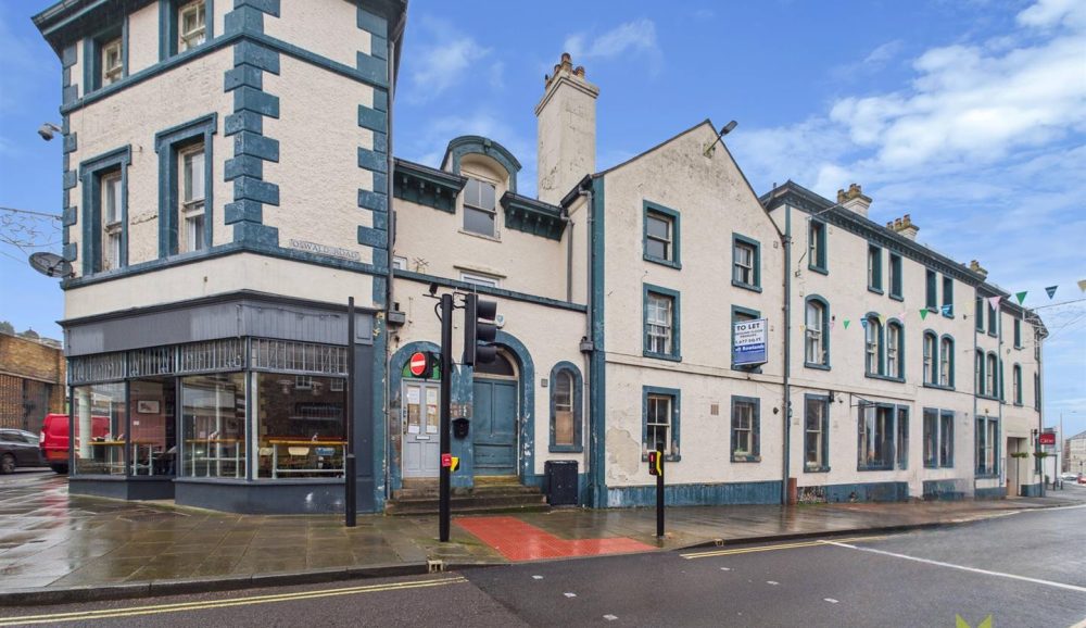 Flat 9 Oswald Road, Oswestry, SY11 1RB To Let