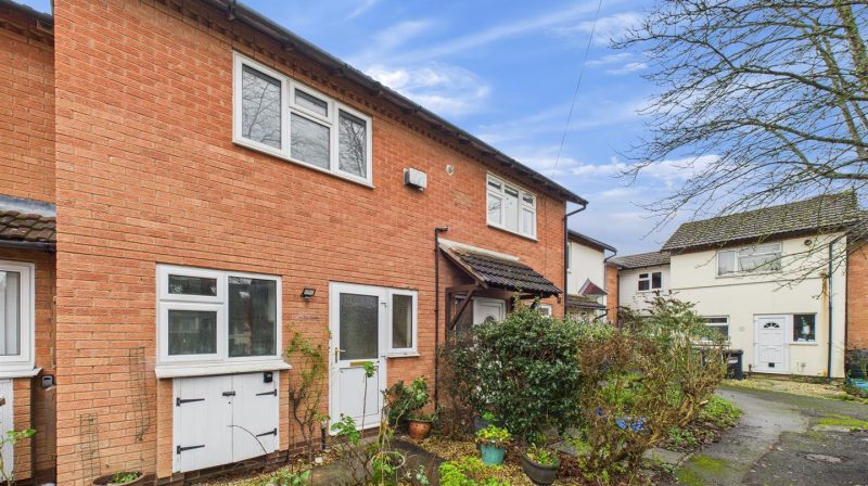 9 The Keep, Shrewsbury, SY3 5DW For Sale