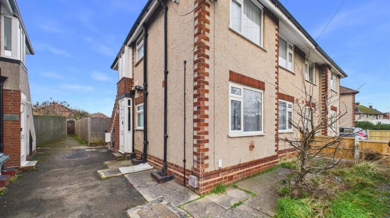 143 Sundorne Road, Shrewsbury, SY1 4RP To Let