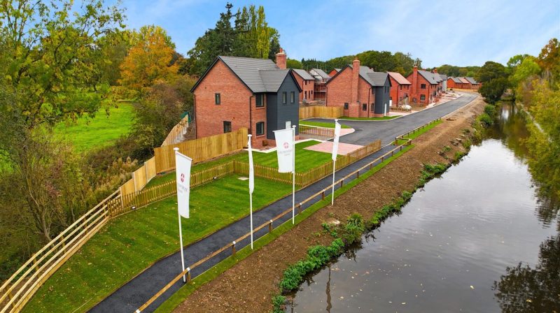 The Hampton Stones Wharf, Oswestry, SY10 7TG For Sale