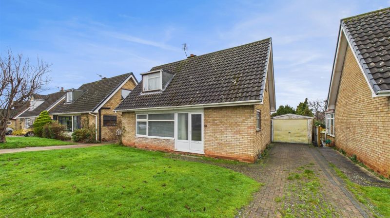 15 Portland Crescent, Shrewsbury, SY2 5NH For Sale