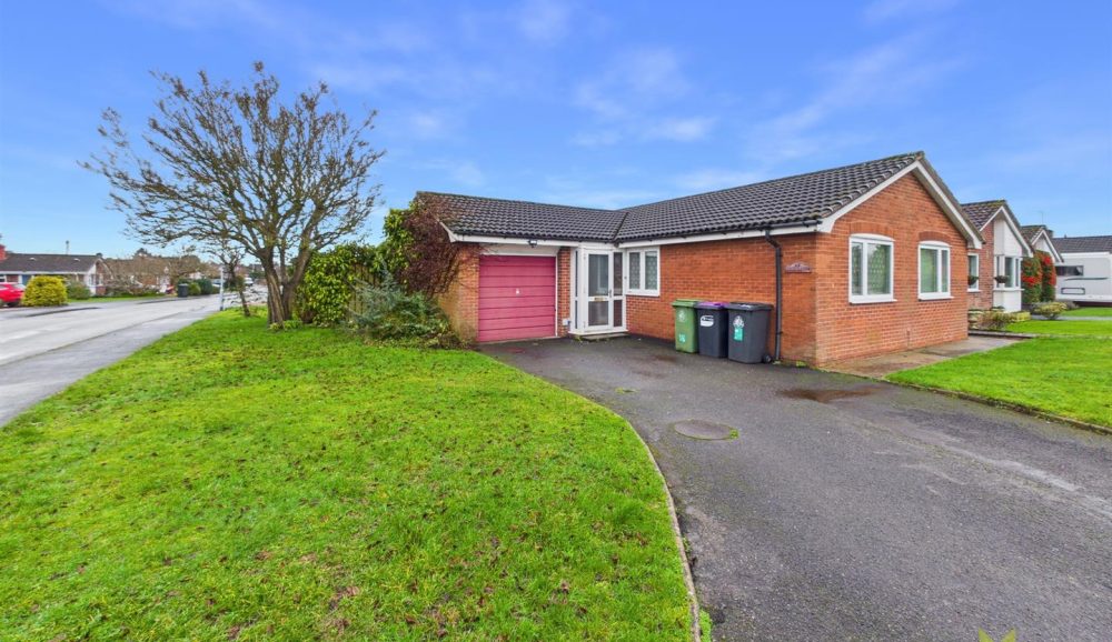 23 Trentham Road, Shrewsbury, SY4 5HN For Sale