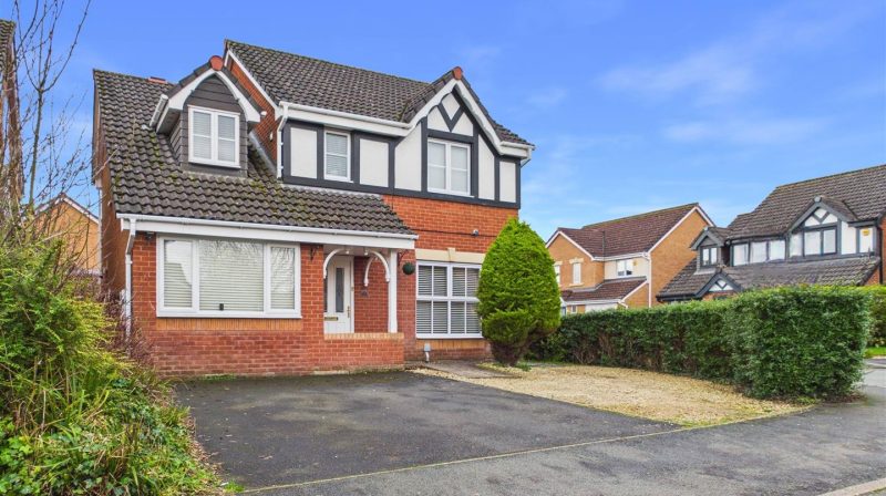 11 Parker Leighton Way, Oswestry, SY10 9RF For Sale