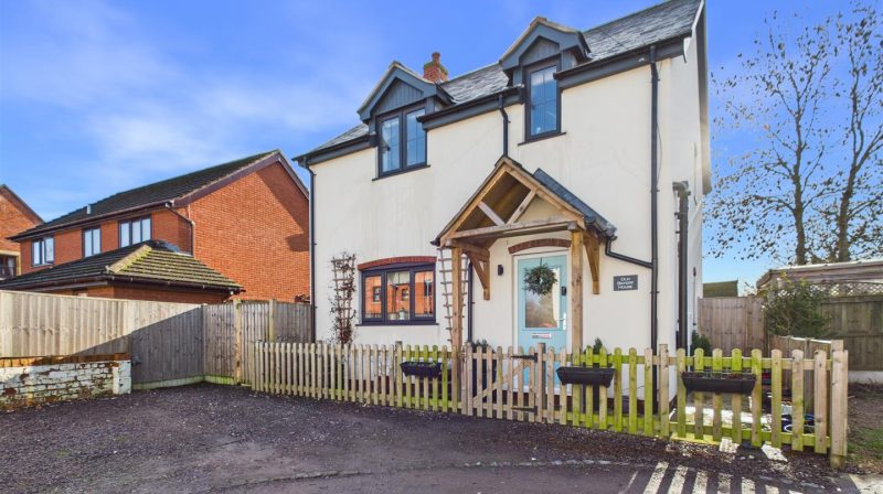 Old Bakery House Station Road, Oswestry, SY11 4DA For Sale