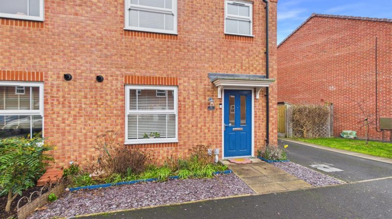 13 Blakes Meadow, Shrewsbury, SY4 5XL For Sale