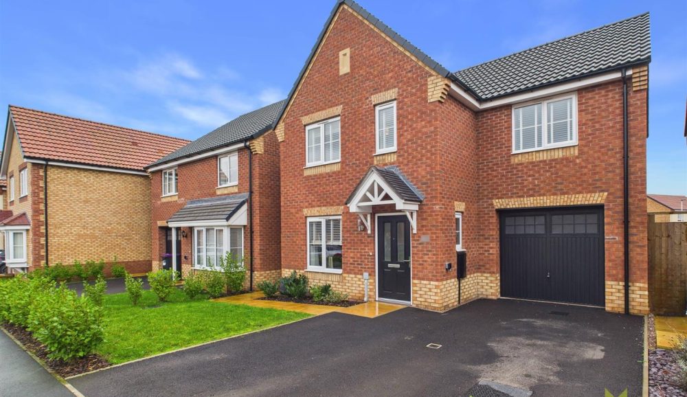 148 Holland Drive, Shrewsbury, SY2 5US For Sale 148 Holland Drive, Shrewsbury, SY2 5US For Sale