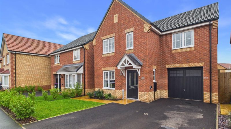 148 Holland Drive, Shrewsbury, SY2 5US For Sale