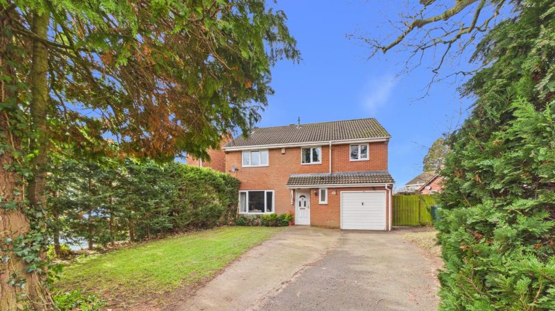21 Pantulf Road, Shrewsbury, SY4 5LT For Sale