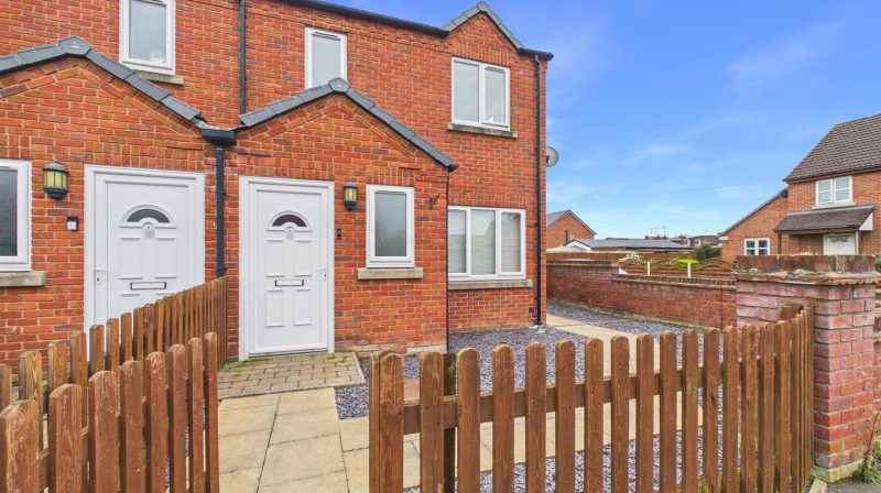 11 Harvey Gardens, Shrewsbury, SY2 5TG For Sale